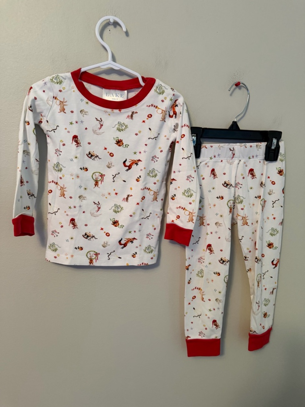 Lake White & Red Christmas Animal Print Pajama Set